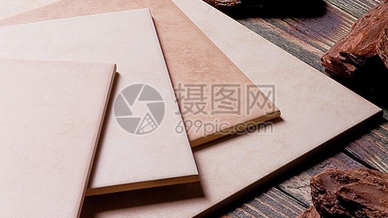 波导线与门槛石完美衔接，家装细节不容忽视